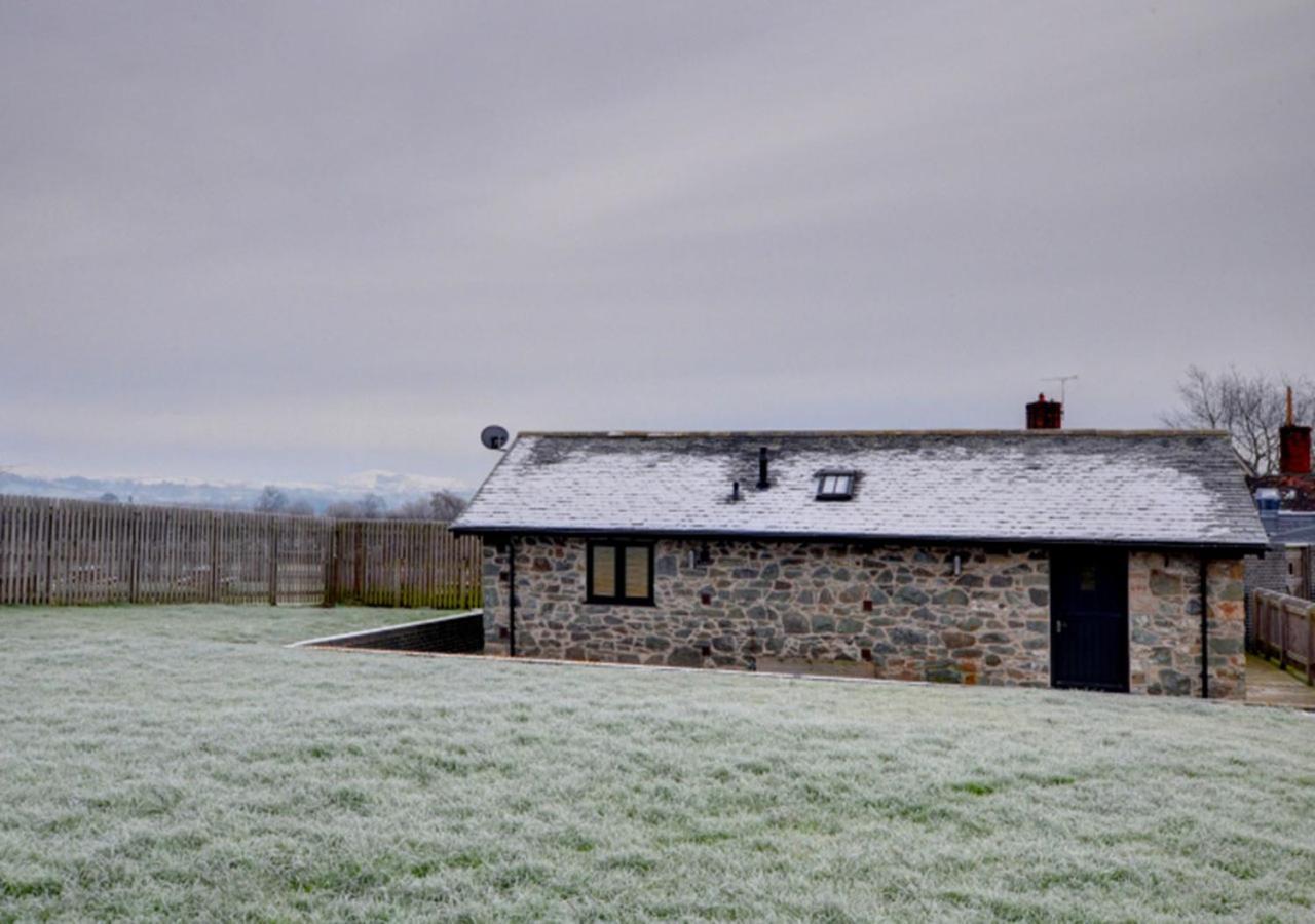 Smithy Cottage Berriew Екстер'єр фото